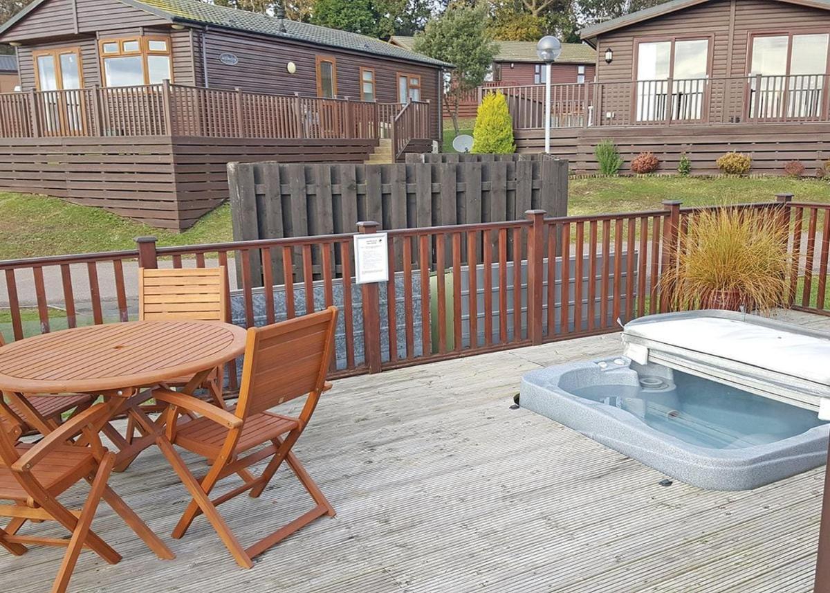 Shear Barn Holiday Park Hastings Esterno foto